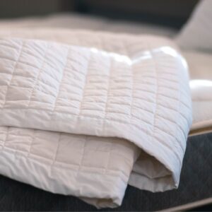 Washable Wool Blanket_Lifestyle 03_45th St Bedding