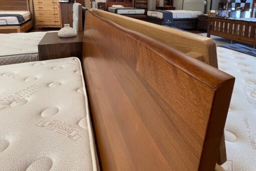 Tisch Live Edge Bed_Headboard Detail